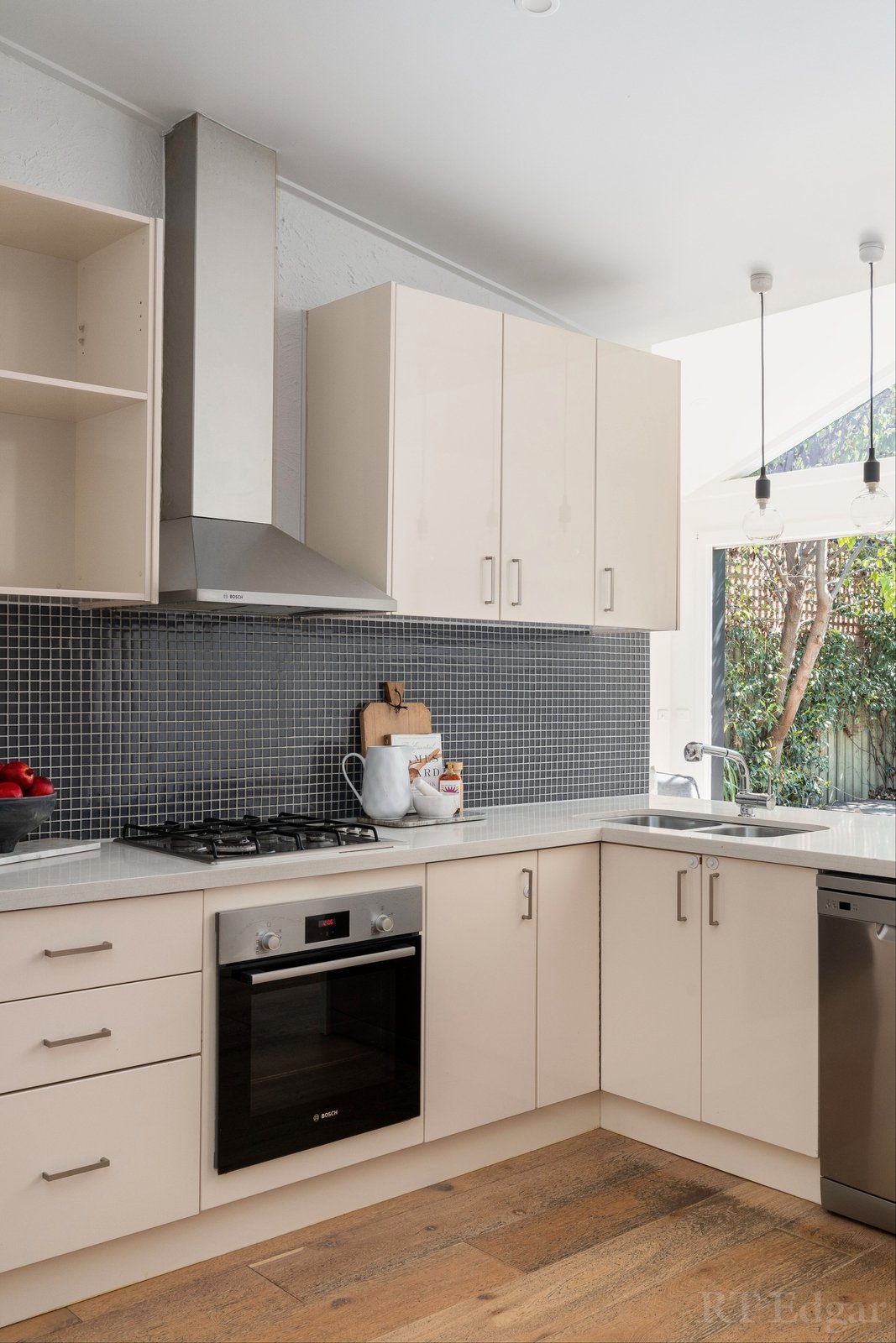 Property Gallery Thumbnail 7