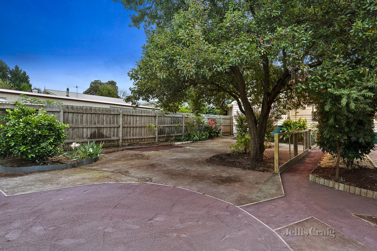 41 Vermont Parade, Greensborough image 4