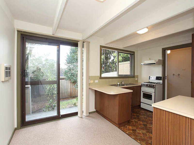 4/1 Wilson Street, Ringwood East image 4