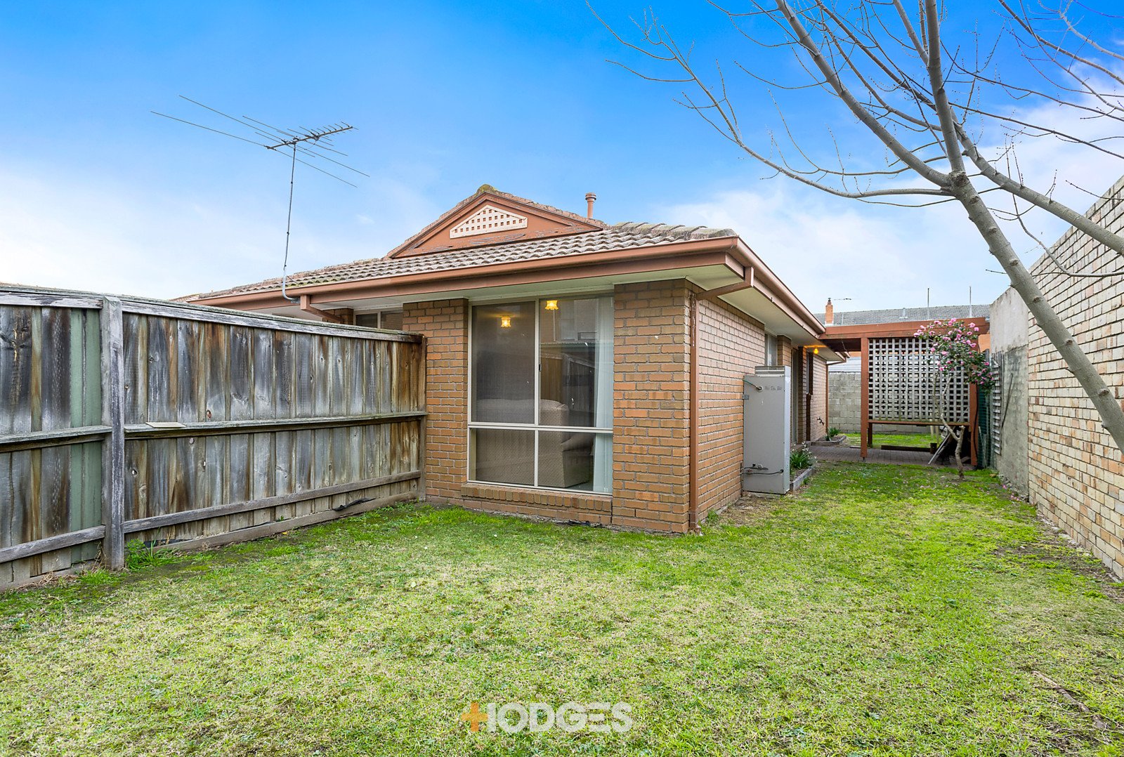 4/10-12 Lee Street, Fawkner image 2