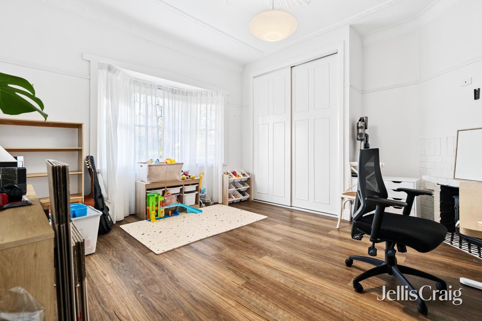 410 Chisholm Street, Black Hill image 7
