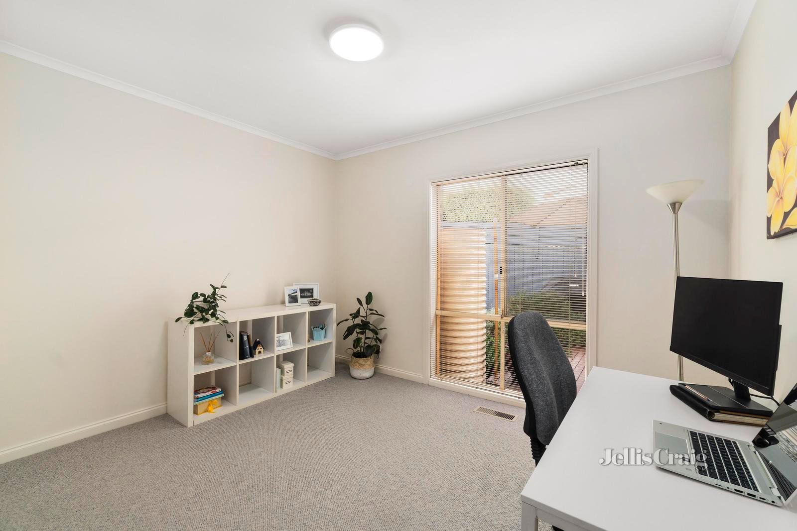 4/10 Harrison Street, Mitcham image 5