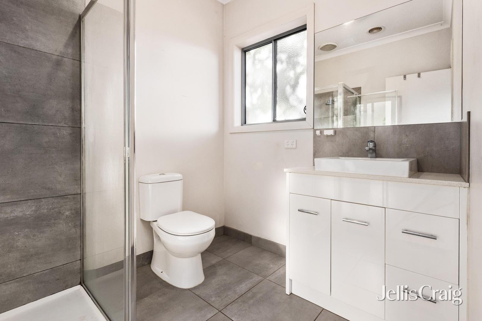 4/10 Jarvis Avenue, Croydon image 7