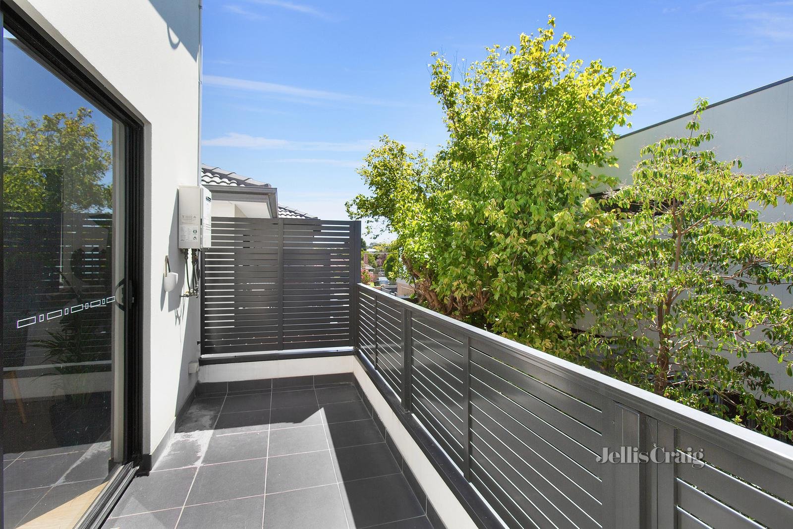 4/101 Barton Street, Reservoir image 6