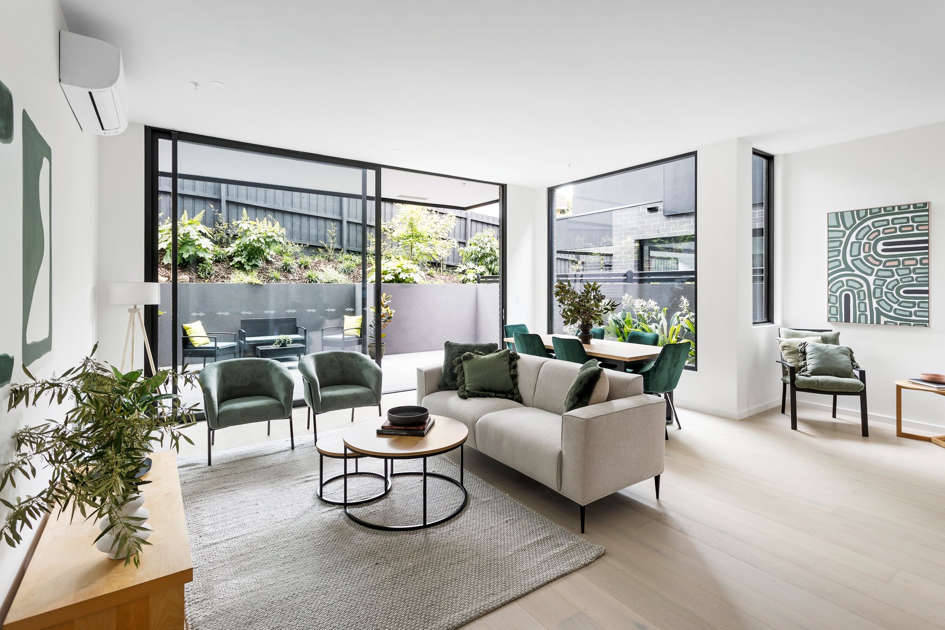 Property Gallery - Main Image