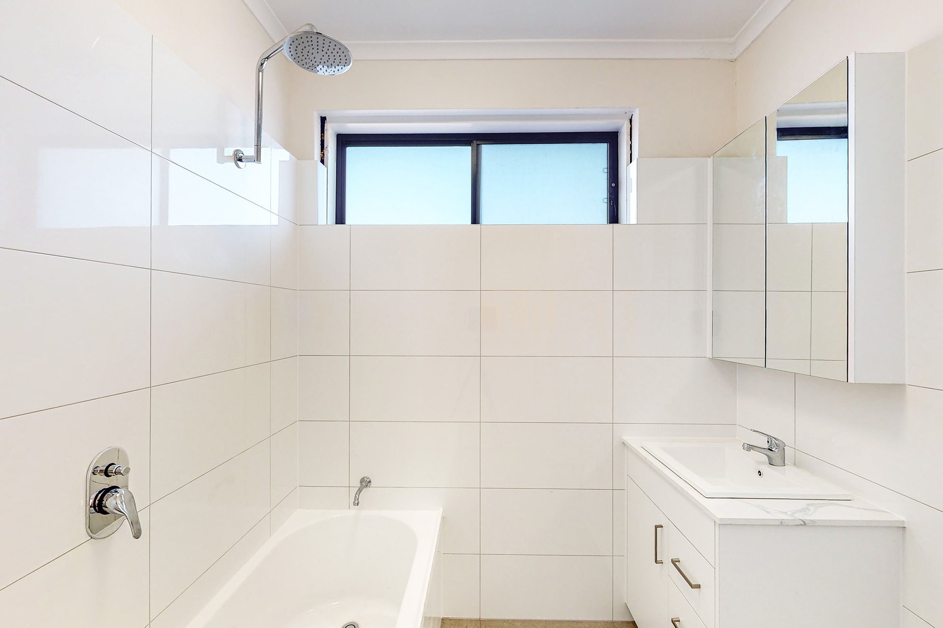 4/101A Bernard Street, Cheltenham image 5