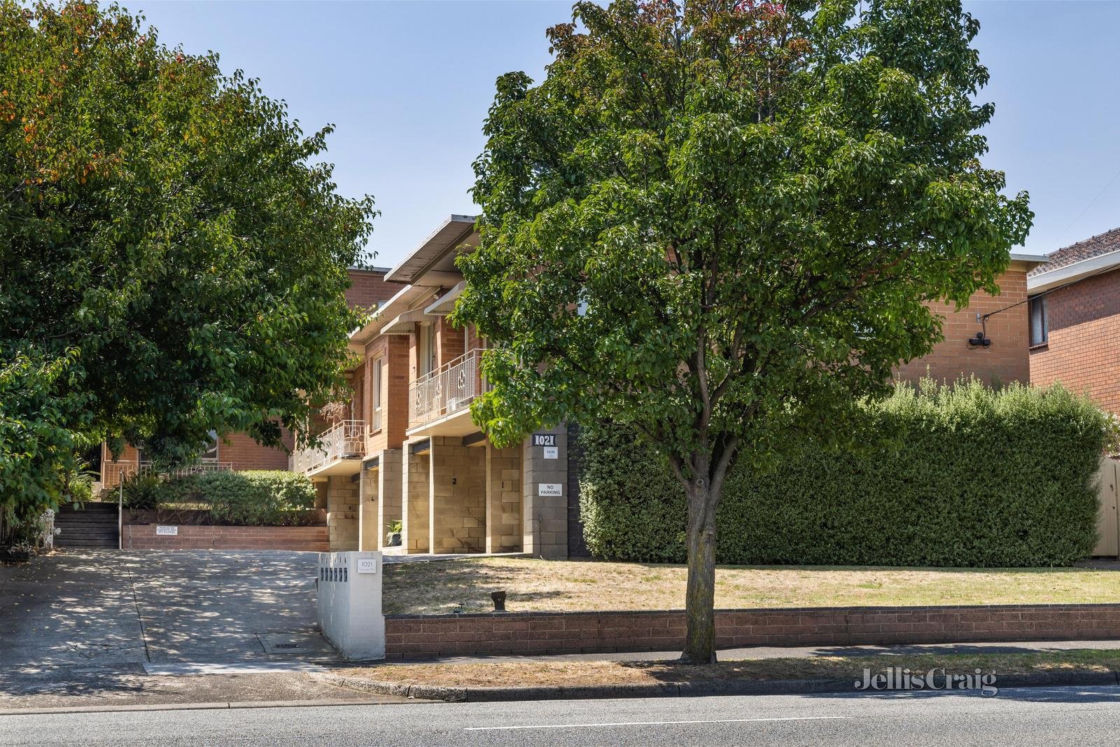 4/1021 Toorak Road, Camberwell image 9