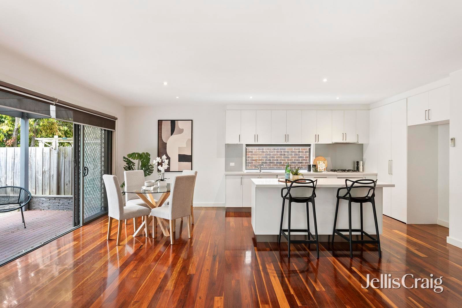 4/103 Church Road, Doncaster image 3