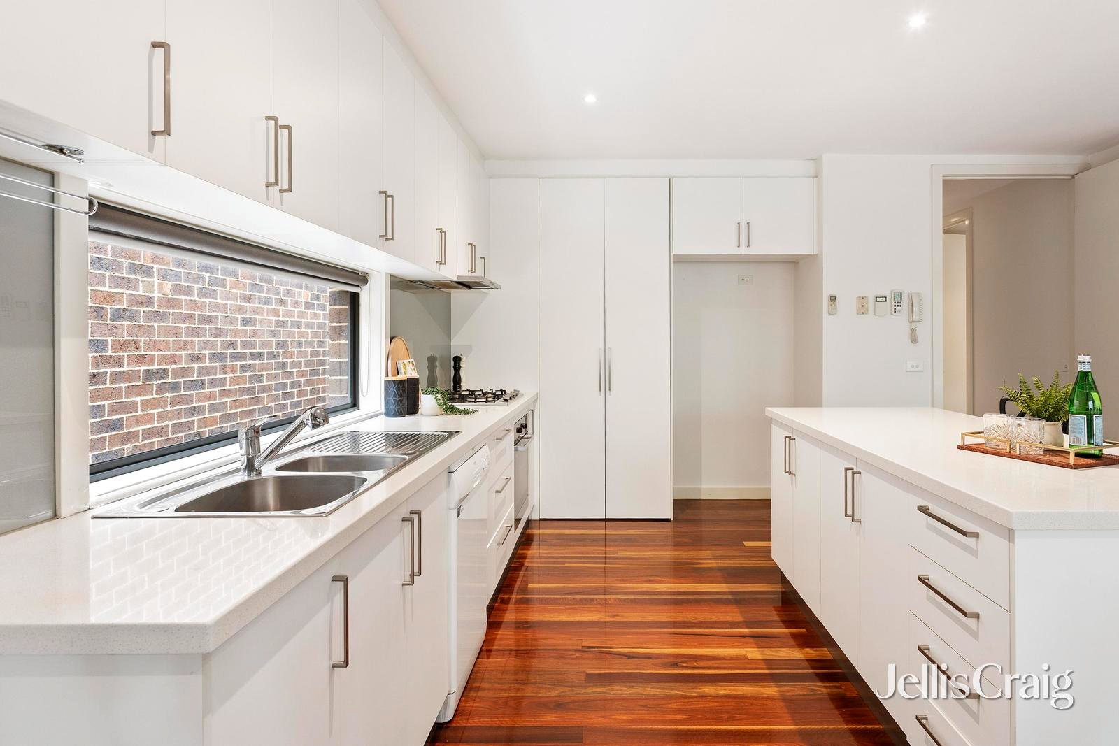 4/103 Church Road, Doncaster image 4
