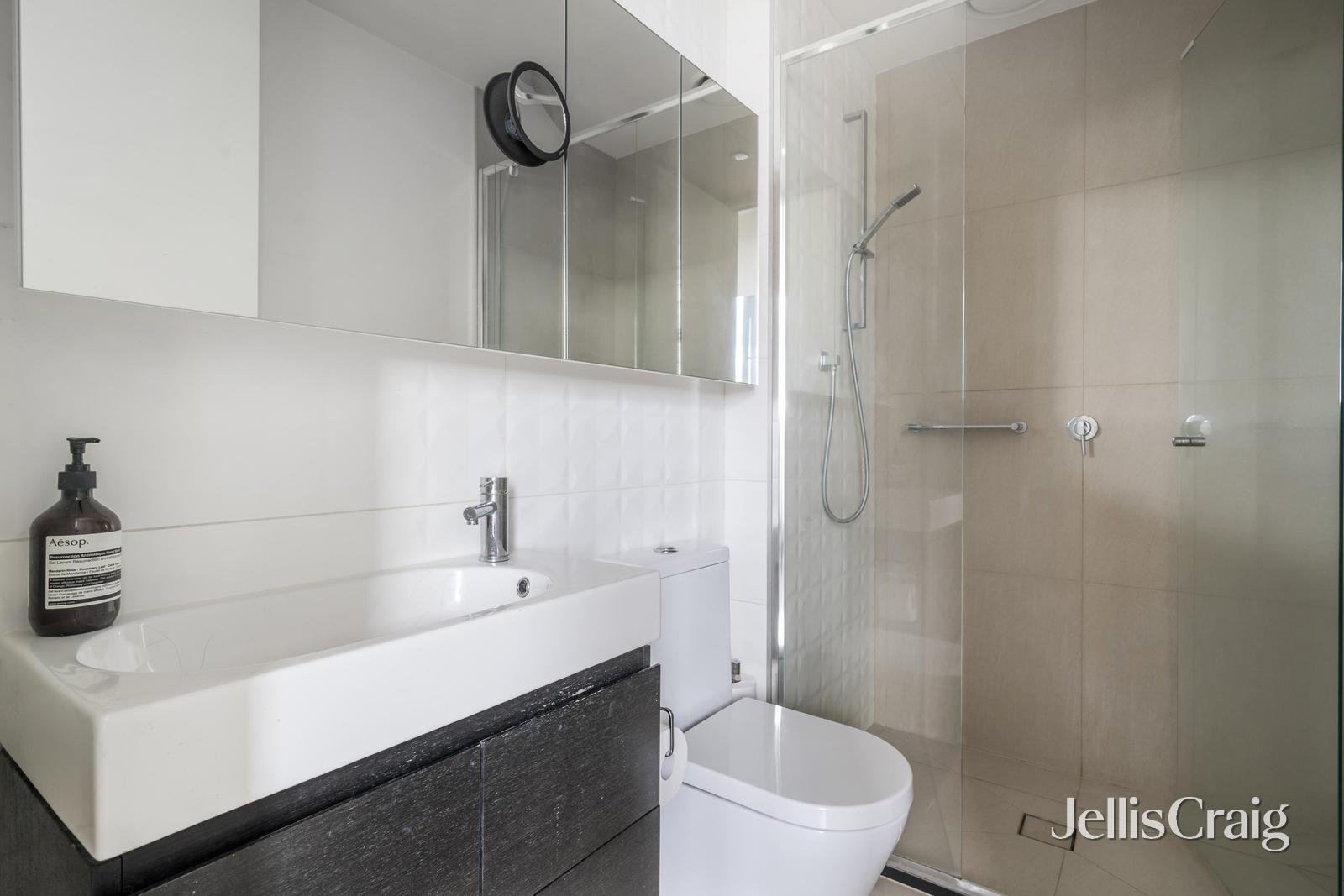 410/347 Camberwell Road, Camberwell image 7