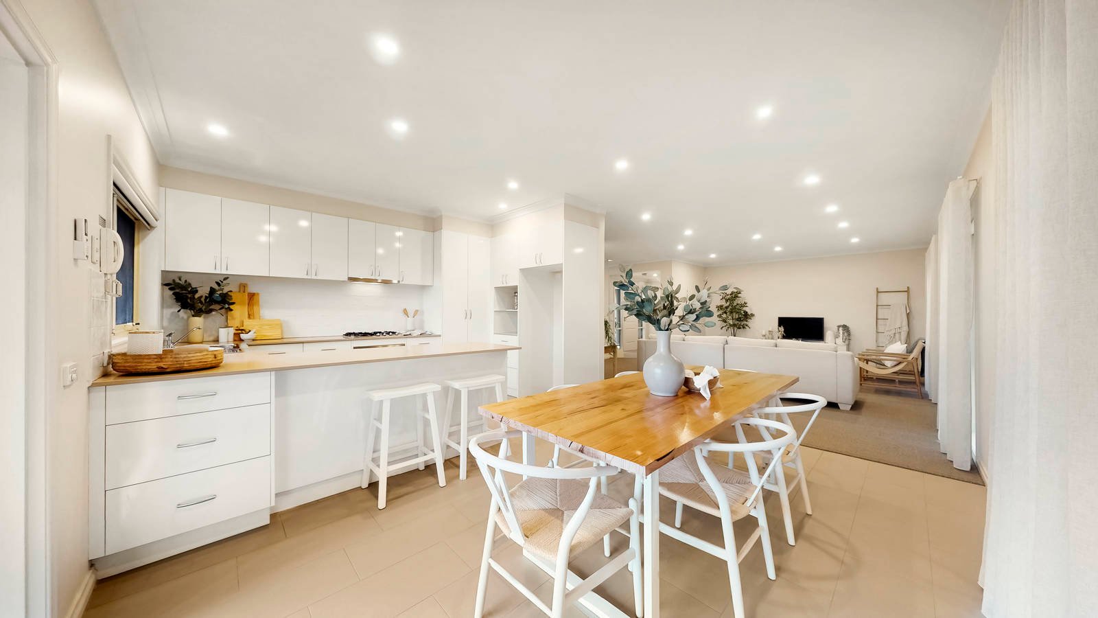 Property Gallery - Main Image