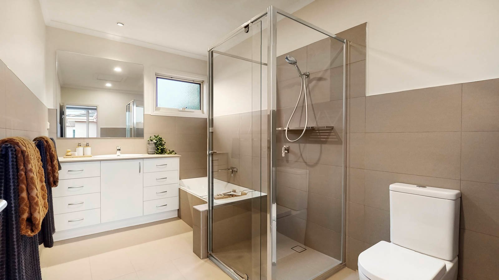 Property Gallery Thumbnail 7