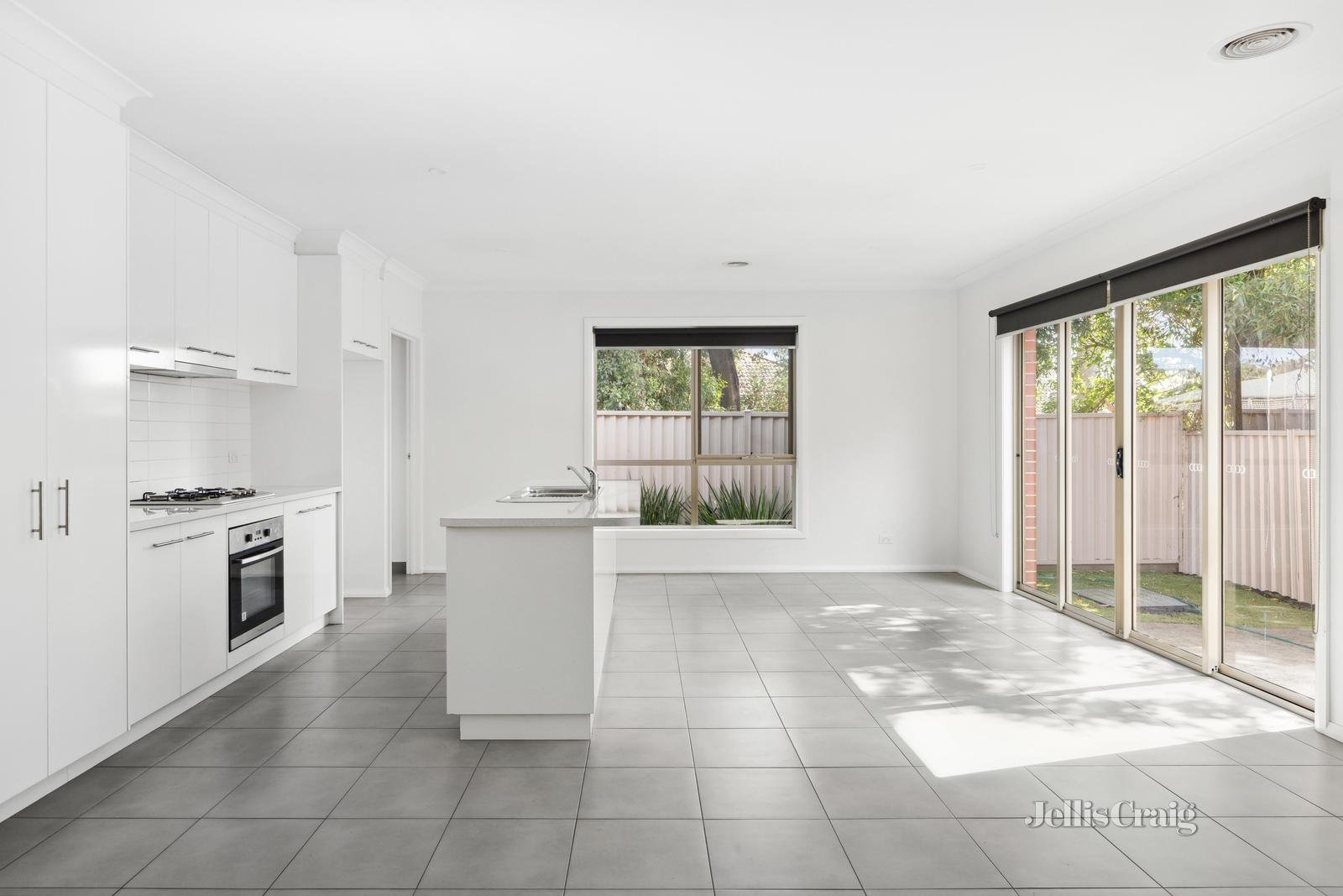4/104 Whitehorse Road, Mount Clear image 7