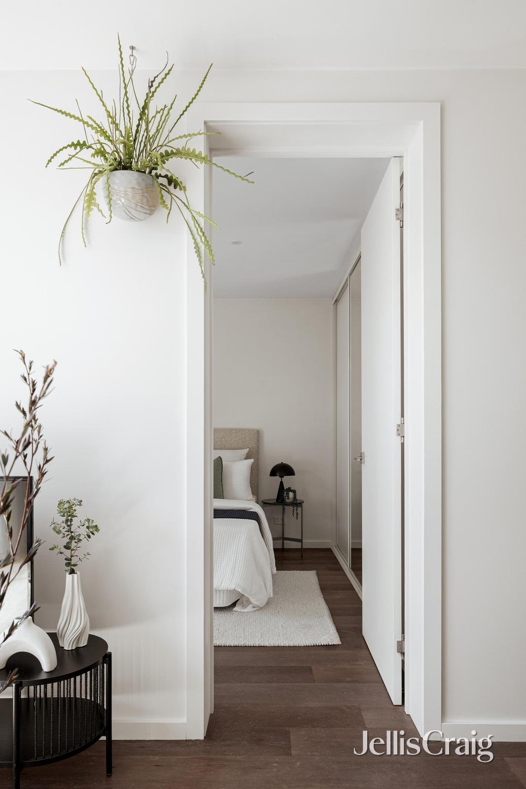 4/105 Grange Road, Fairfield image 13