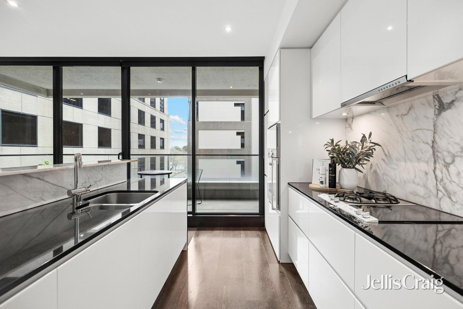 410/505 St Kilda Road, Melbourne image 5