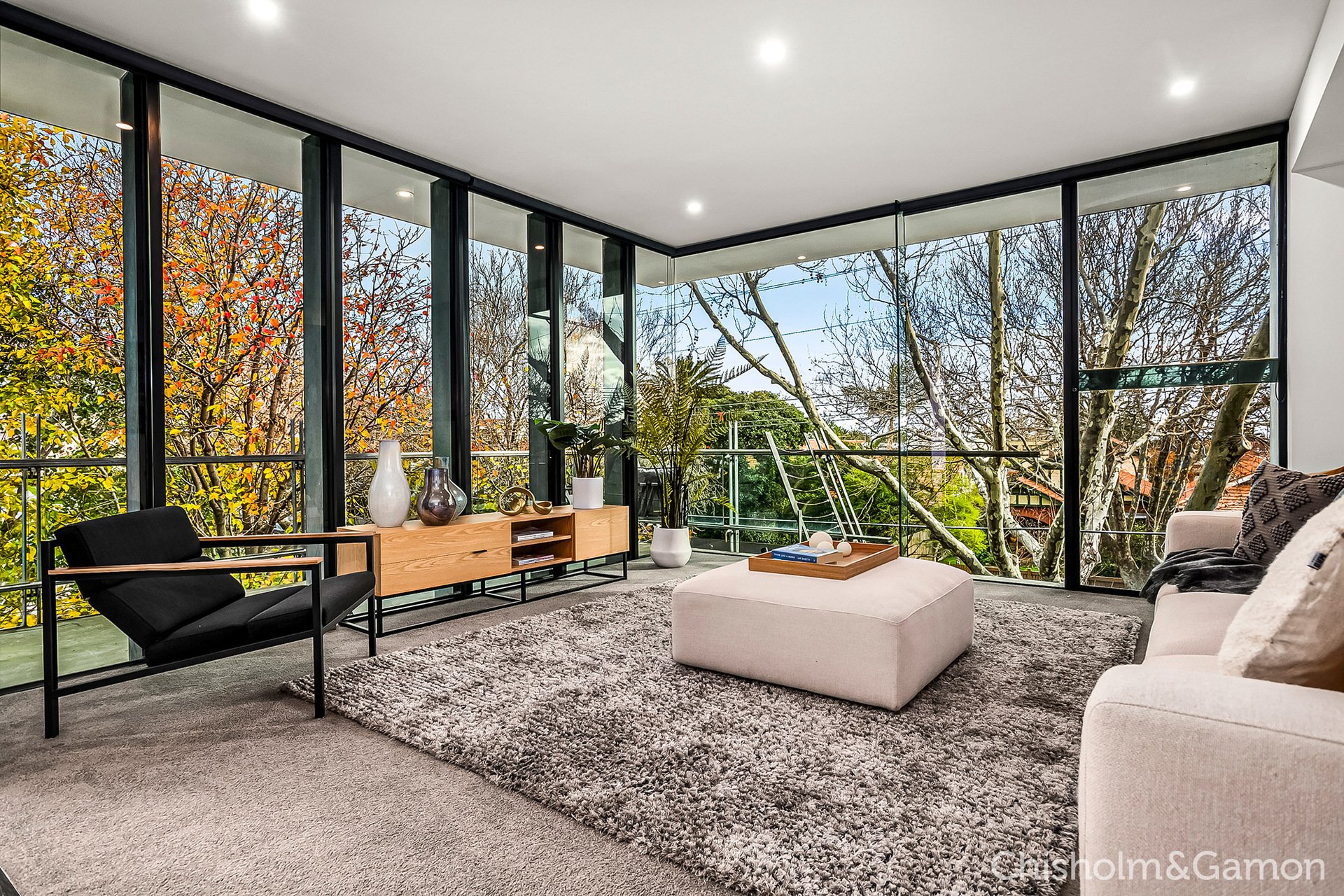 4/107 Addison Street, Elwood image 1
