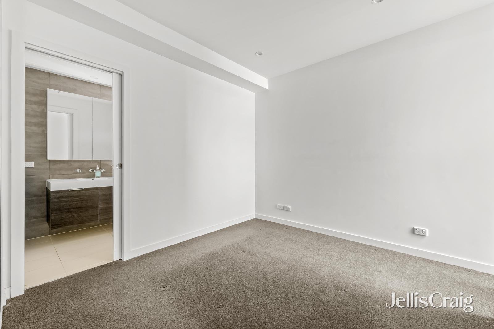 410/800 Sydney Road, Brunswick image 6