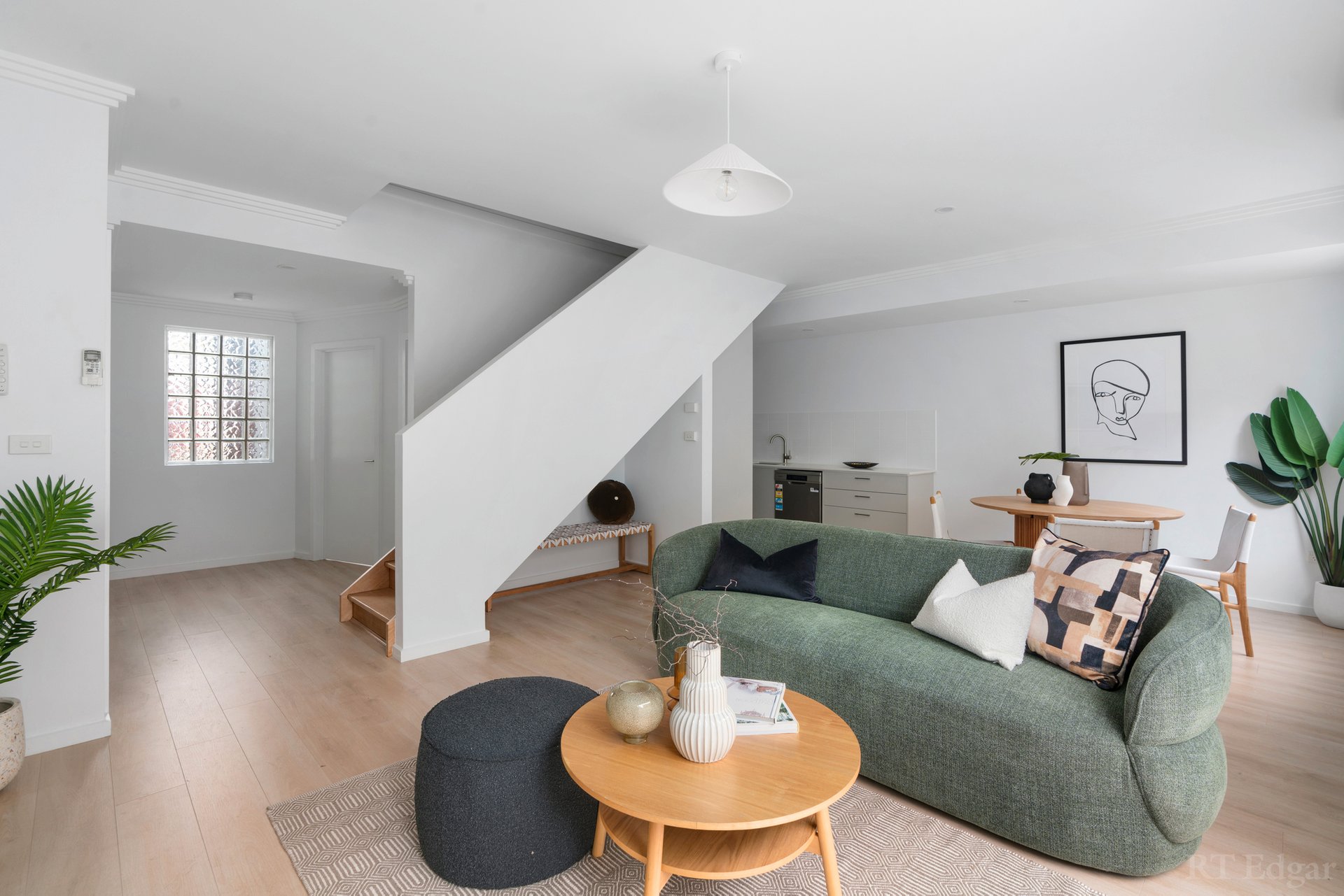 Property Gallery - Main Image