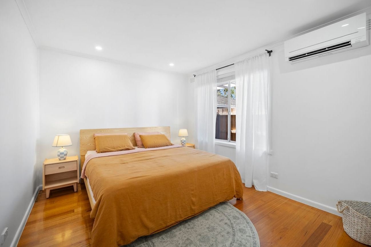 4/109 Weatherall Road, Cheltenham image 5