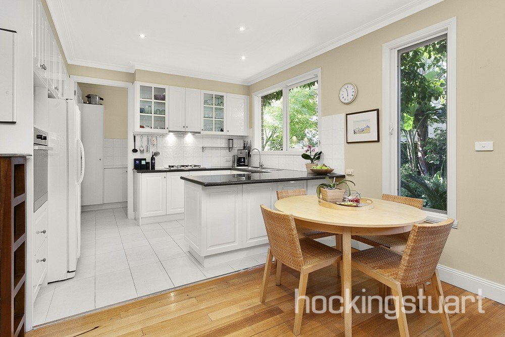 4/11-13 Weir Street, Kew image 5
