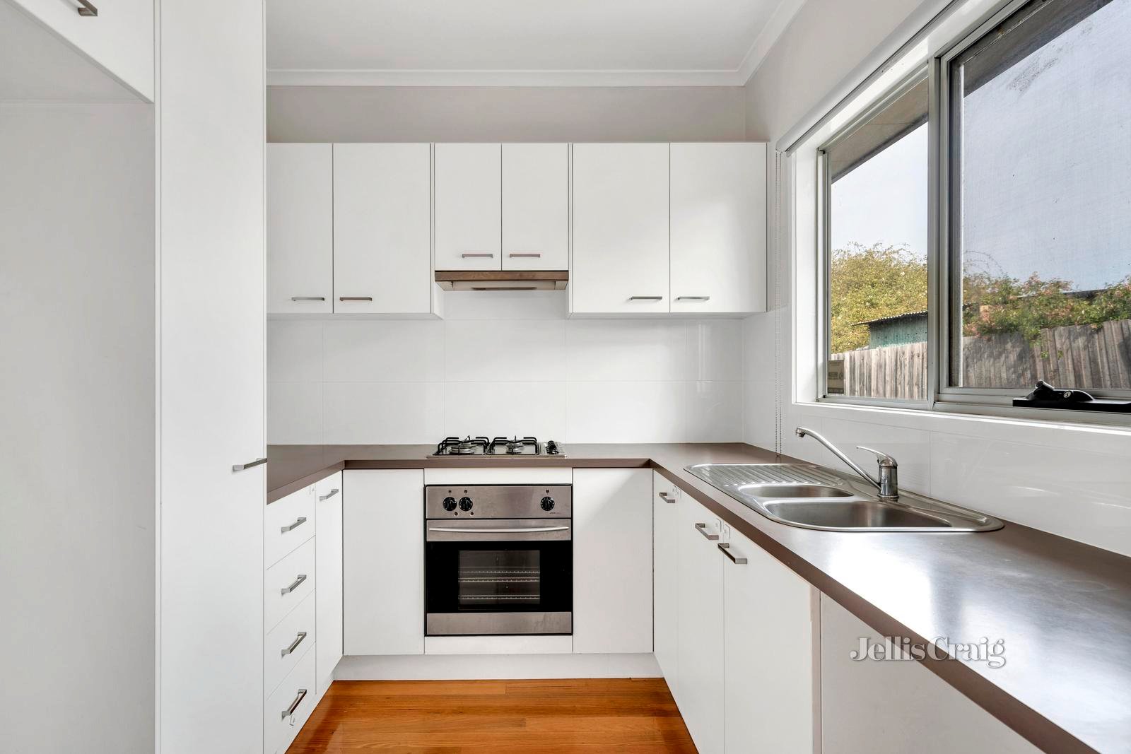 4/11 Epstein Street, Reservoir image 4