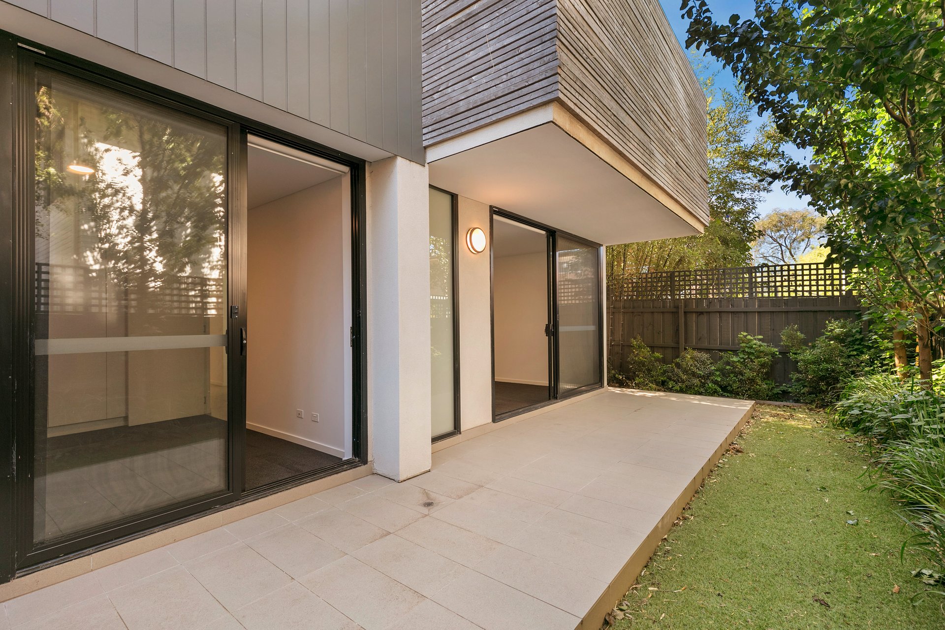 Property Gallery - Main Image