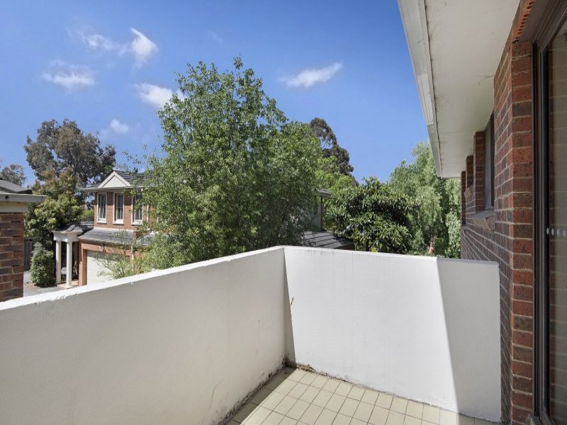 4/11 Oxford Street, Box Hill image 7