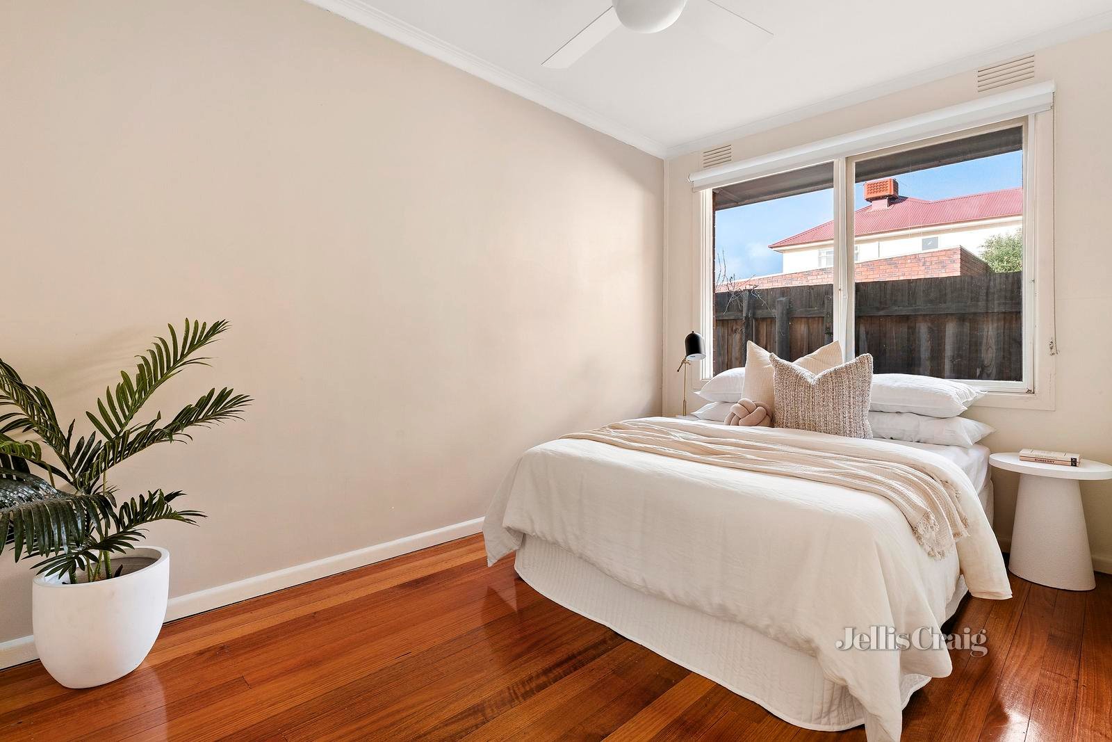 4/11 St Kinnord Street, Aberfeldie image 6