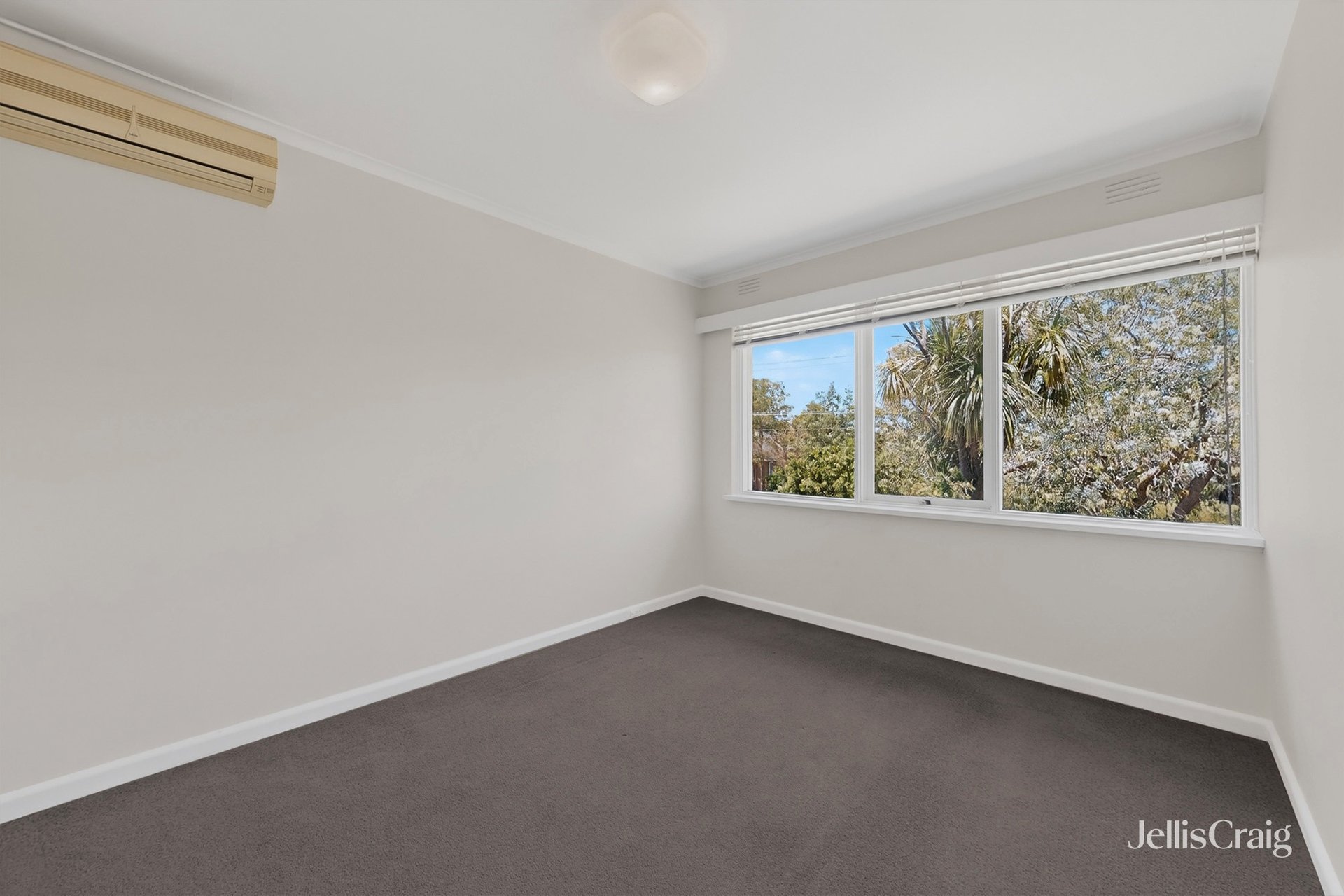 4/11 Whitmuir Road, Bentleigh image 7
