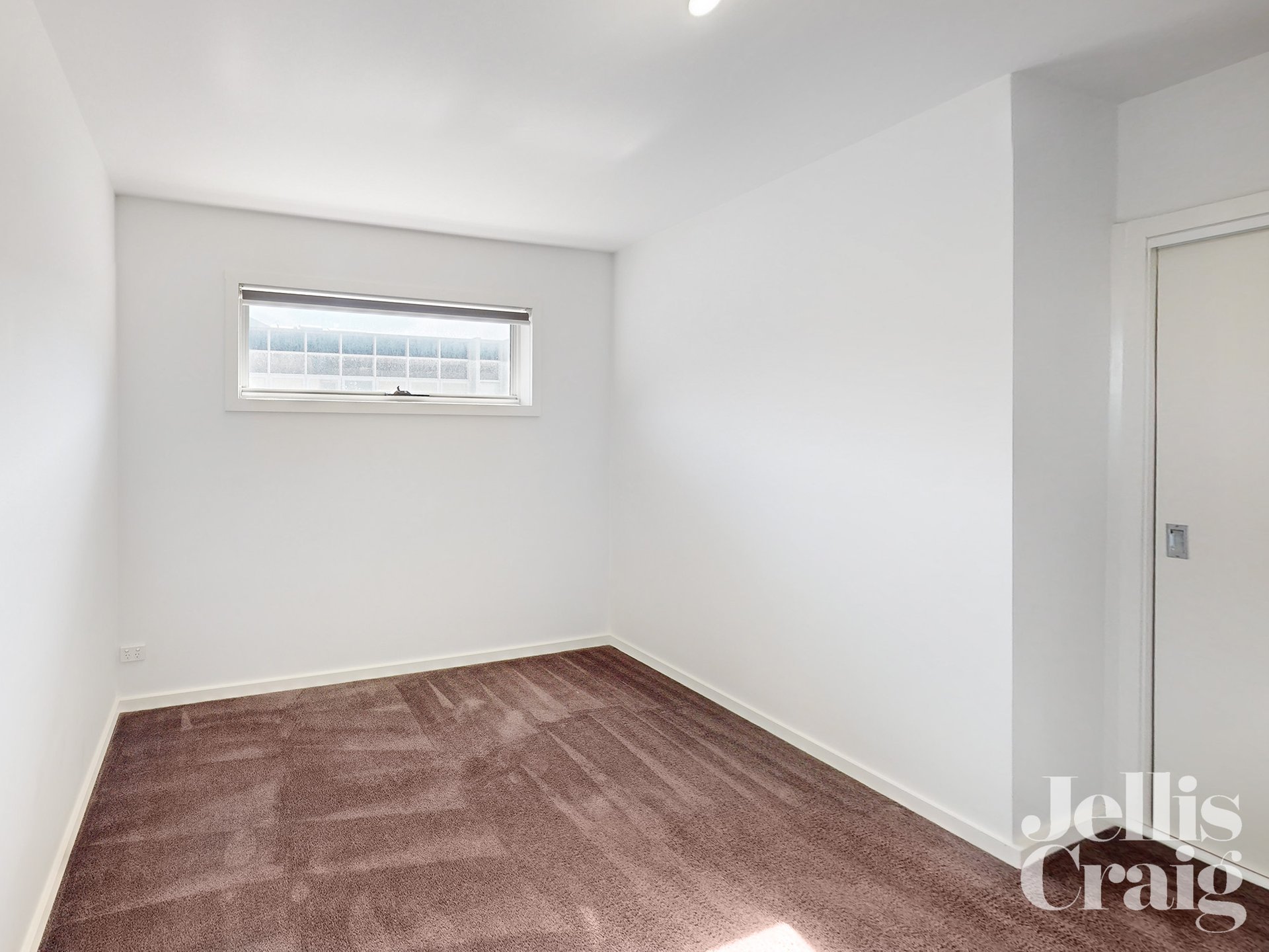 4/11 Winifred Street, Essendon image 8