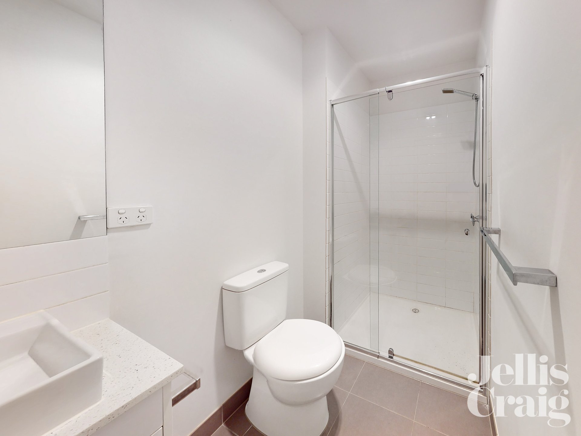 4/11 Winifred Street, Essendon image 12