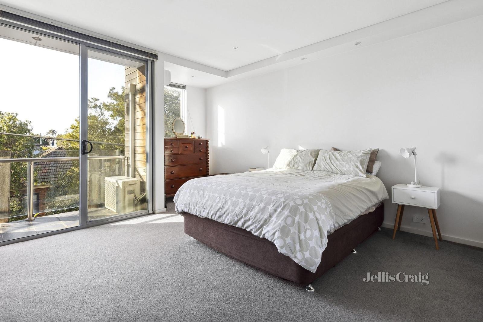 4/11 York Street, Geelong image 8