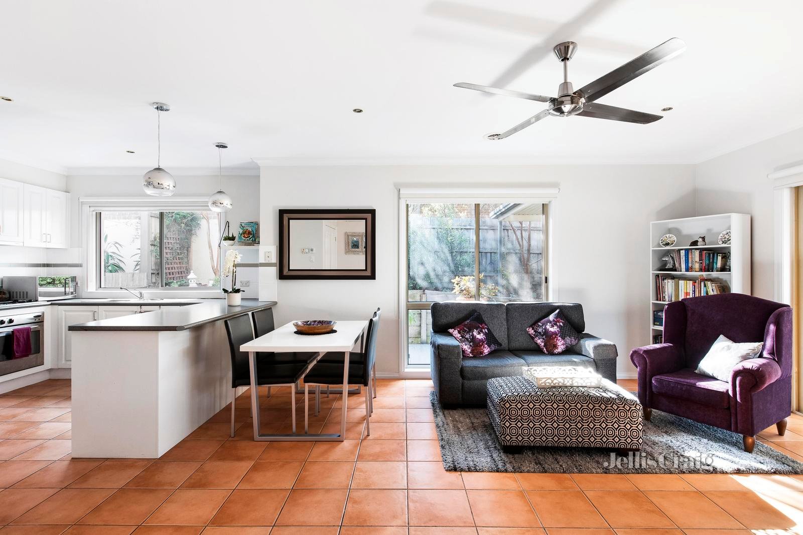 4/110 St Helena Road, Briar Hill image 3