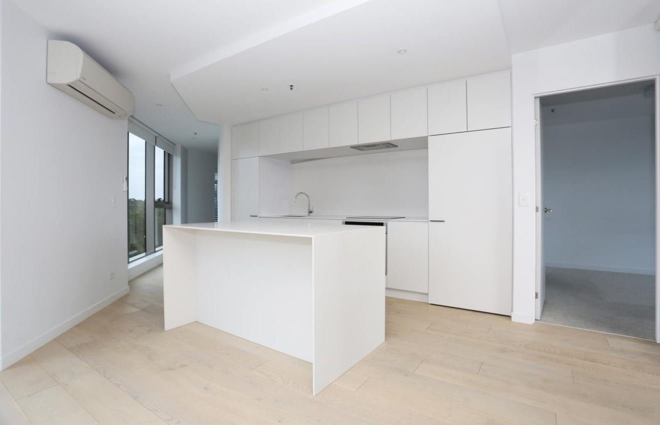 411/1 Ascot Vale Road, Flemington image 2