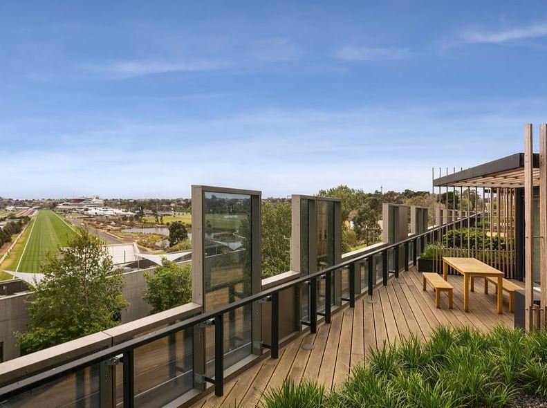 411/1 Ascot Vale Road, Flemington image 12