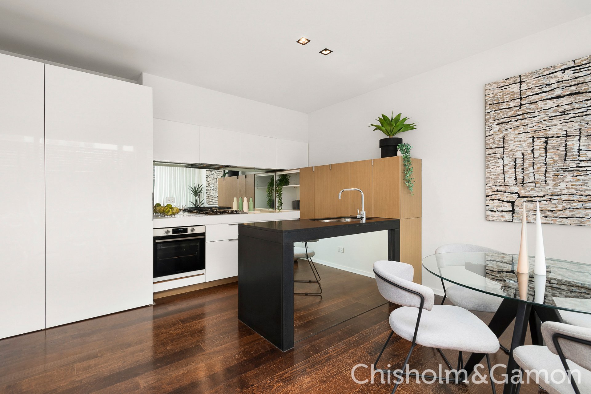 4/111 Ruskin Street, Elwood image 9