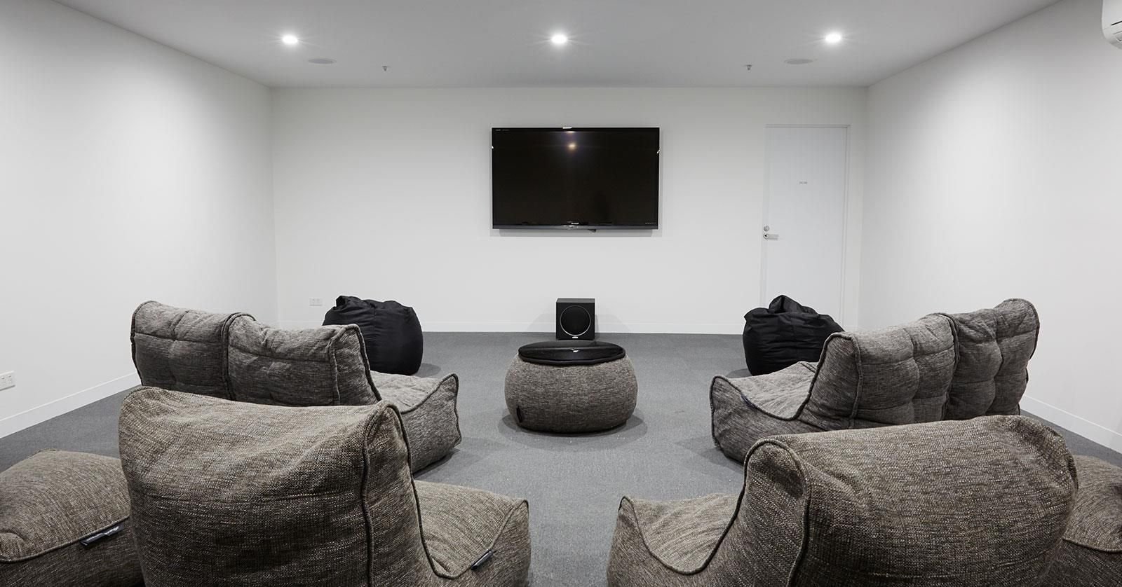 411 / 201 High Street PRAHRAN