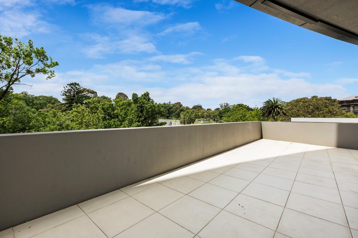 411/250 St Kilda Road, Southbank image 5