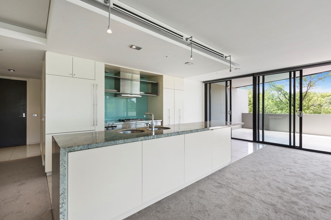 411/250 St Kilda Road, Southbank image 4