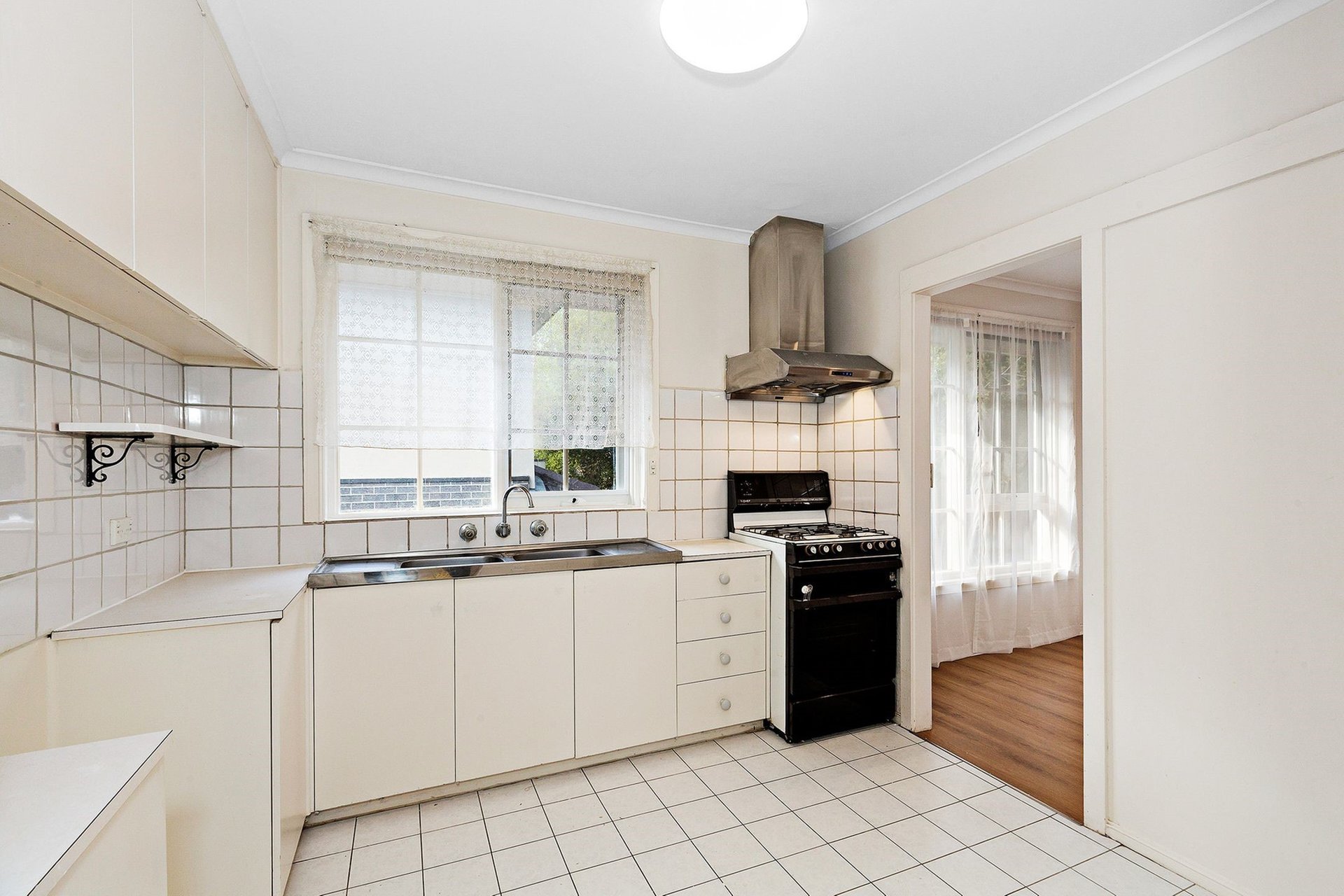4/114 Shannon St, Box Hill North image 3