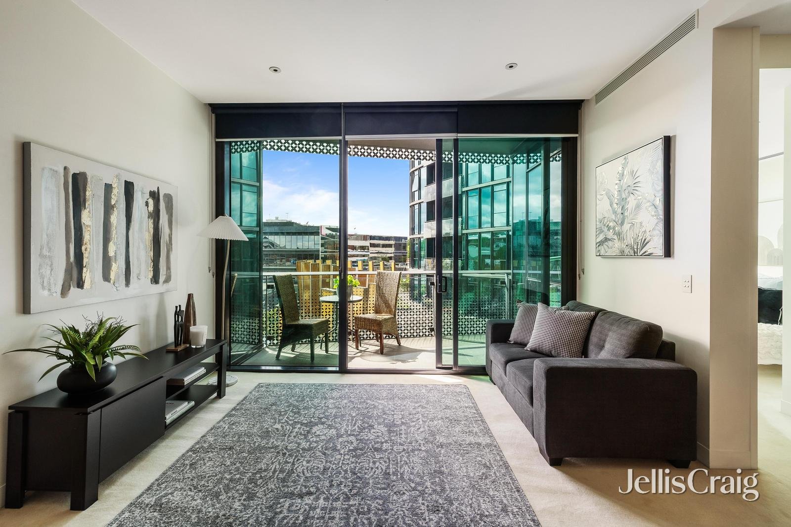 411/480 Riversdale Road, Hawthorn East image 1