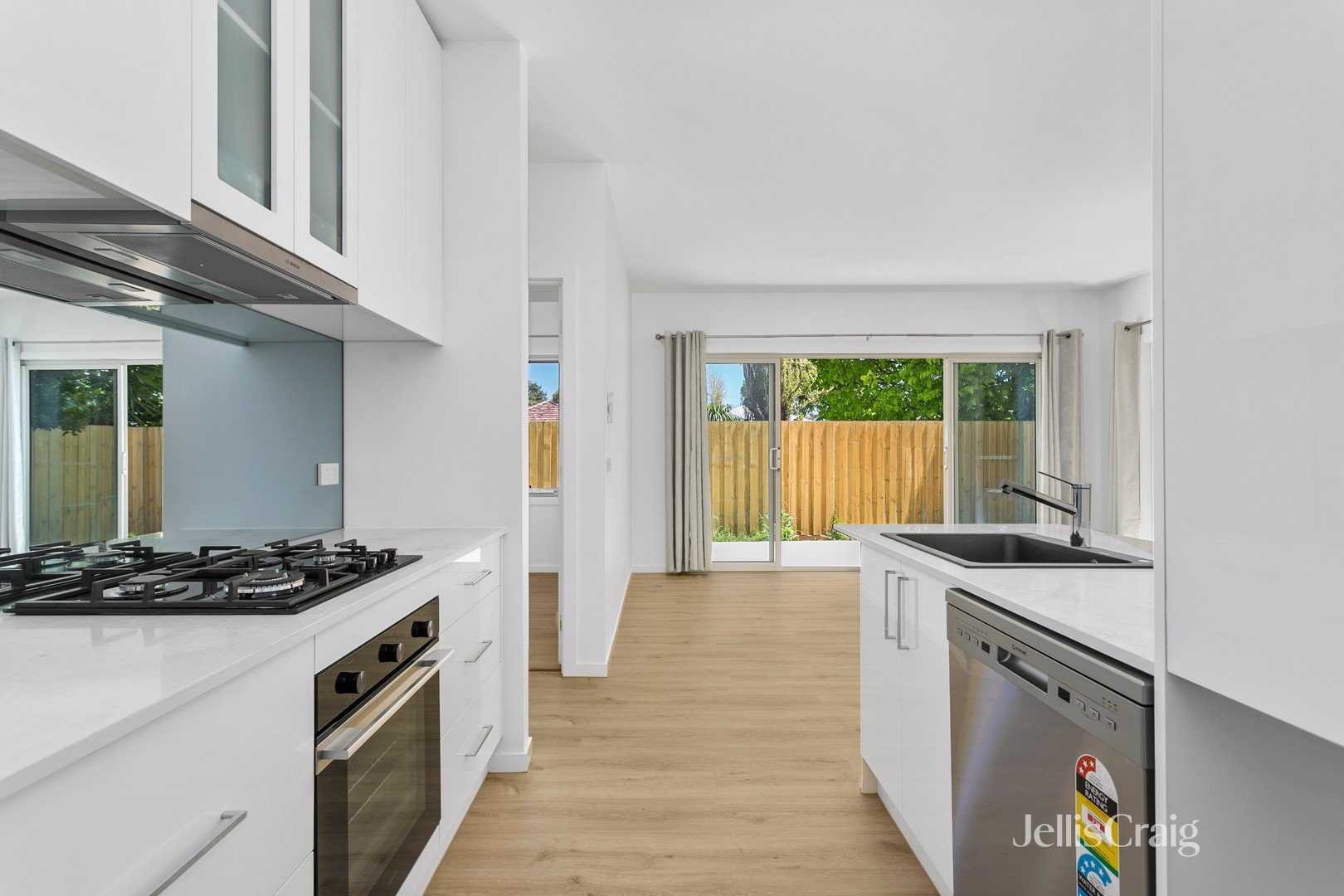 4/115 Park Crescent, Williamstown&nbsp;North image 3