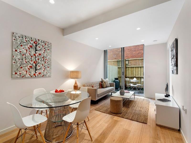 4/115 Tennyson Street, Elwood image 2