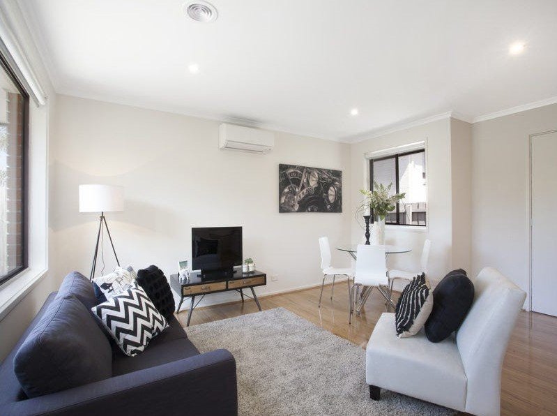 4/115 Warrigal Road, Oakleigh image 4