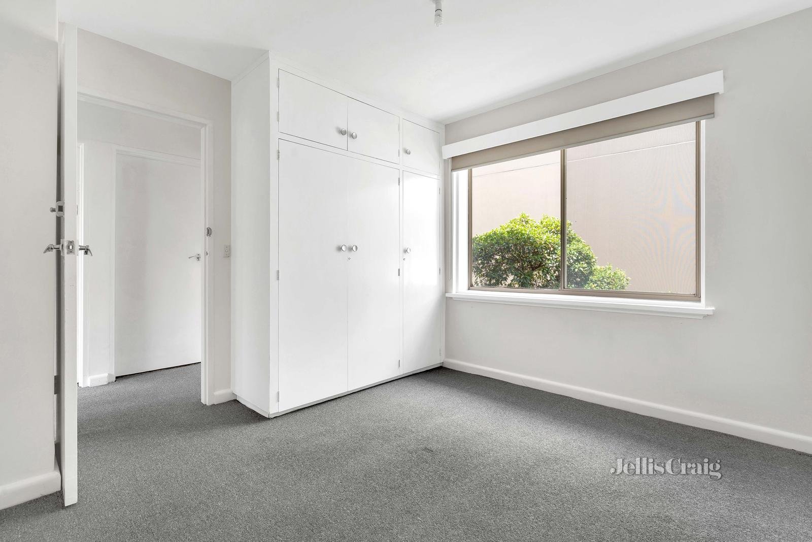 4/117 Manningham Street, Parkville image 7