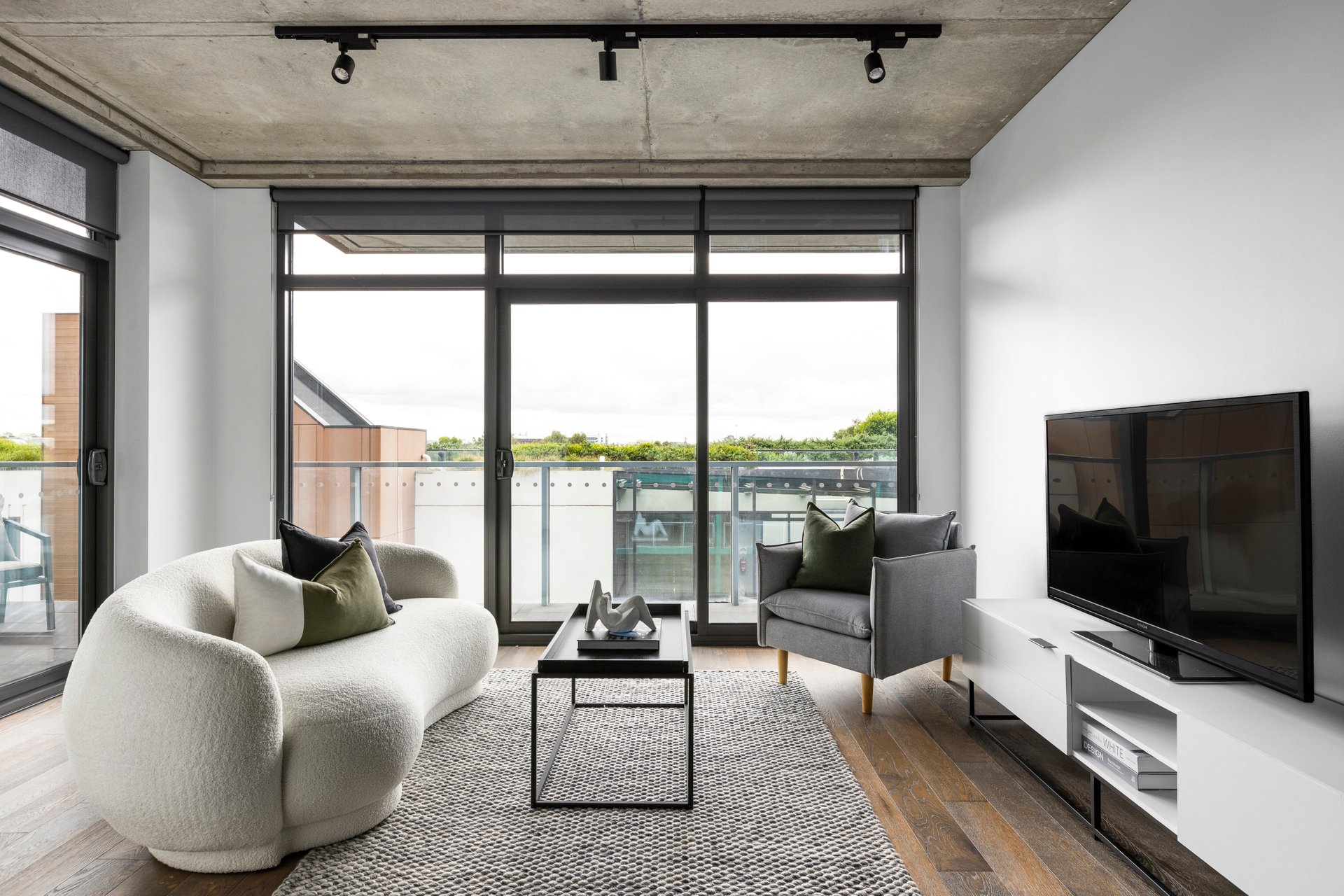 411/77 Hobsons Road, Kensington image 6