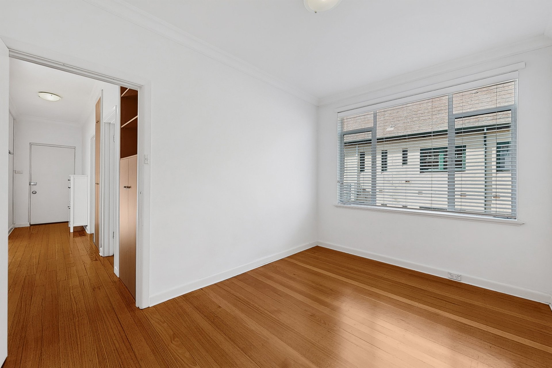 4/11A Milton Street, Elwood image 9