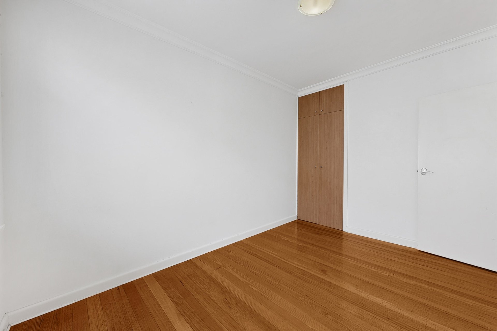 4/11A Milton Street, Elwood image 10