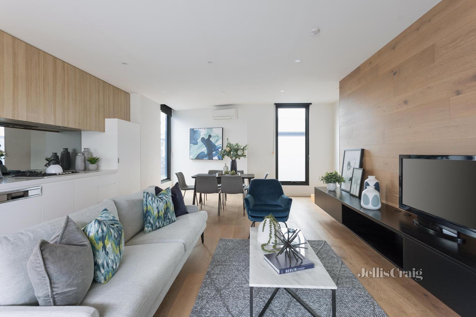 4/12 Arawatta Street, Carnegie image 3