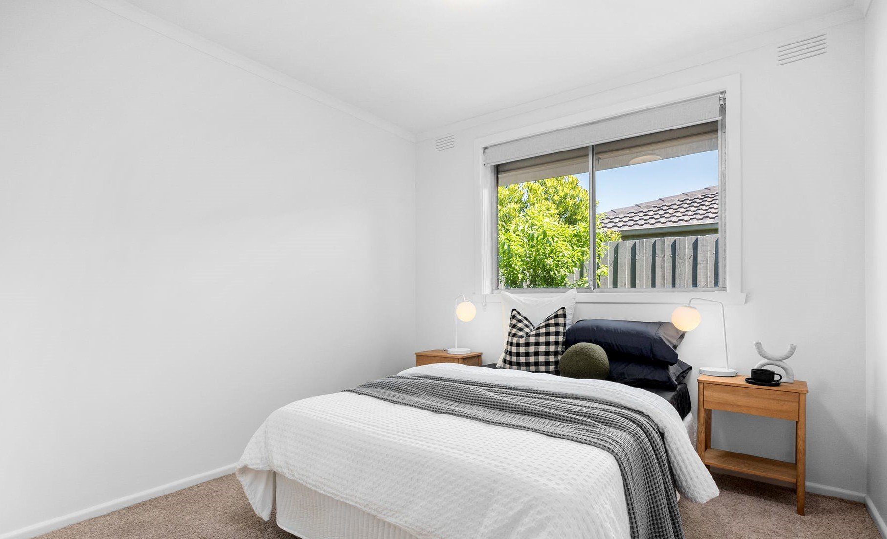 4/12 Blenheim Street, Bentleigh East image 8